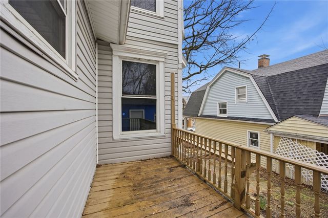 411 Pine St, Beaver Falls, PA 15010