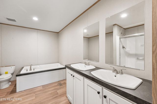 135 Morris Lane, Kingston, TN 37763