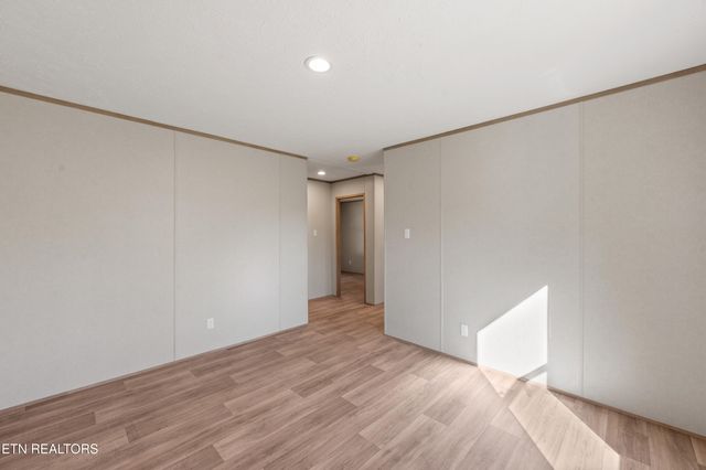 135 Morris Lane, Kingston, TN 37763