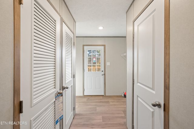 135 Morris Lane, Kingston, TN 37763