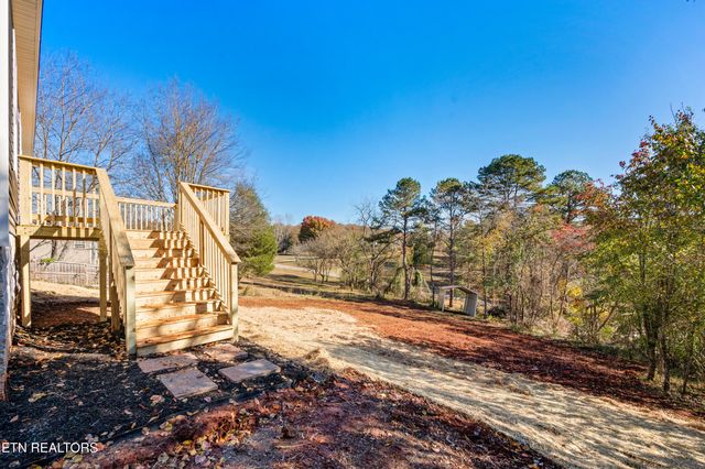 135 Morris Lane, Kingston, TN 37763