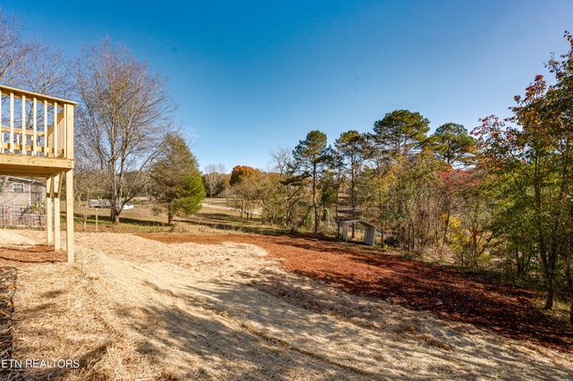 135 Morris Lane, Kingston, TN 37763