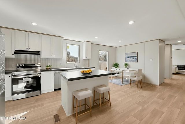 135 Morris Lane, Kingston, TN 37763