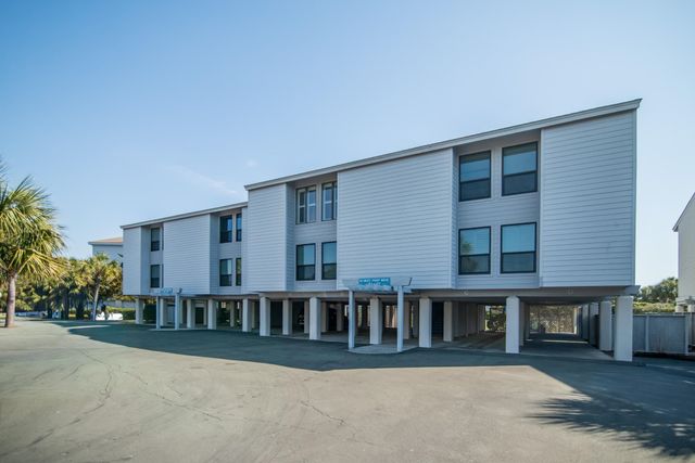 61 Inlet Point Dr Unit 17C, Pawleys Island, SC 29585