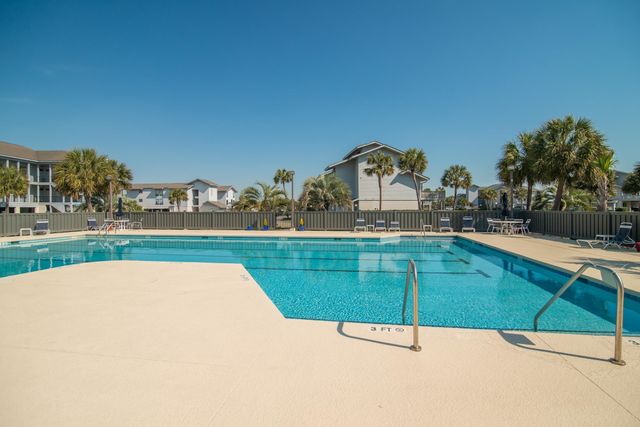 61 Inlet Point Dr Unit 17C, Pawleys Island, SC 29585