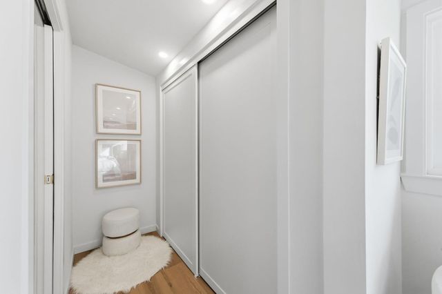 1245 Manzano Way, Sunnyvale, CA 94089