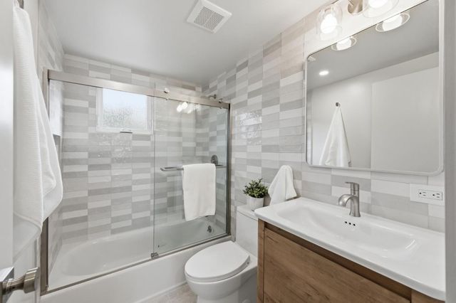 1245 Manzano Way, Sunnyvale, CA 94089