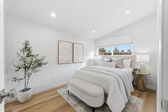 1245 Manzano Way, Sunnyvale, CA 94089