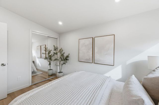 1245 Manzano Way, Sunnyvale, CA 94089