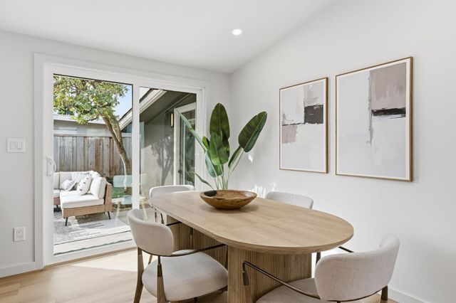 1245 Manzano Way, Sunnyvale, CA 94089