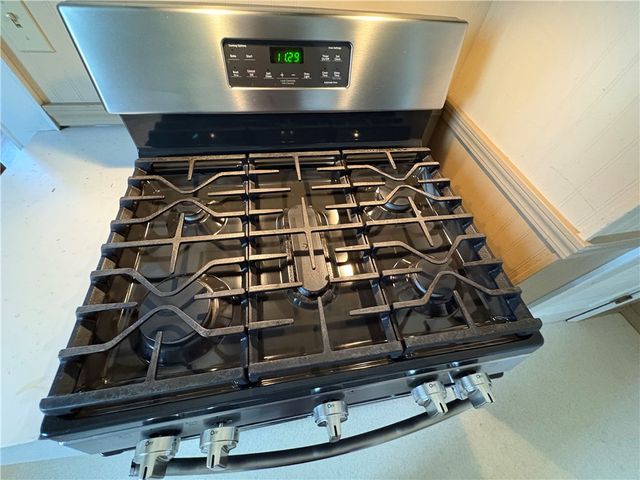 108 S Springfield Street, Berryville, AR 72616