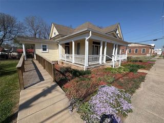 108 S Springfield Street, Berryville, AR 72616