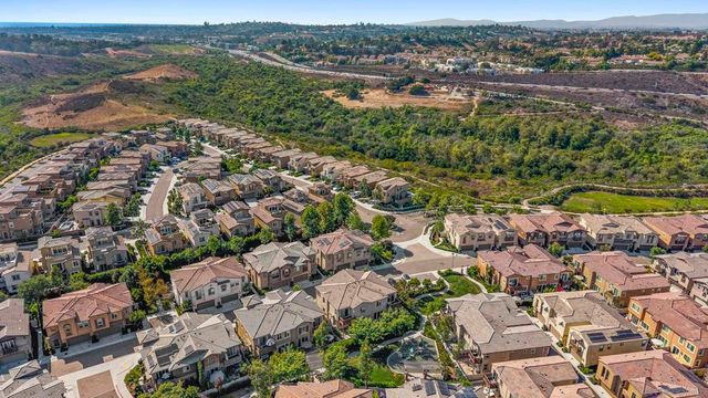 3304 Telaga Rd, Carlsbad, CA 92010