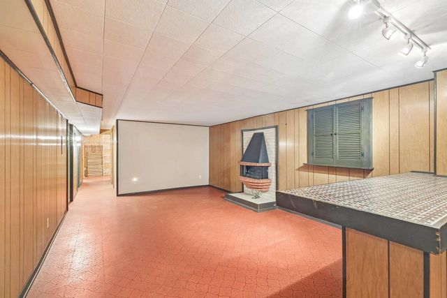 1210 Ellen Avenue, Madison, WI 53716
