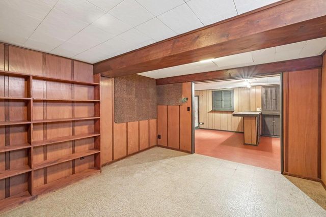 1210 Ellen Avenue, Madison, WI 53716