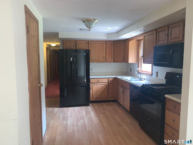 6 Charter Road, Stafford, CT 06076