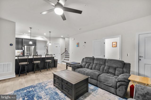 17379 HARRISON RIDGE DR, Dumfries, VA 22026