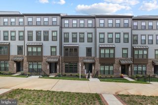 17379 HARRISON RIDGE DR, Dumfries, VA 22026