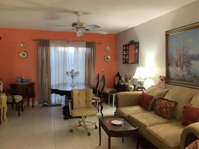 2300 NE 1st Ln 107, Boynton Beach, FL 33435