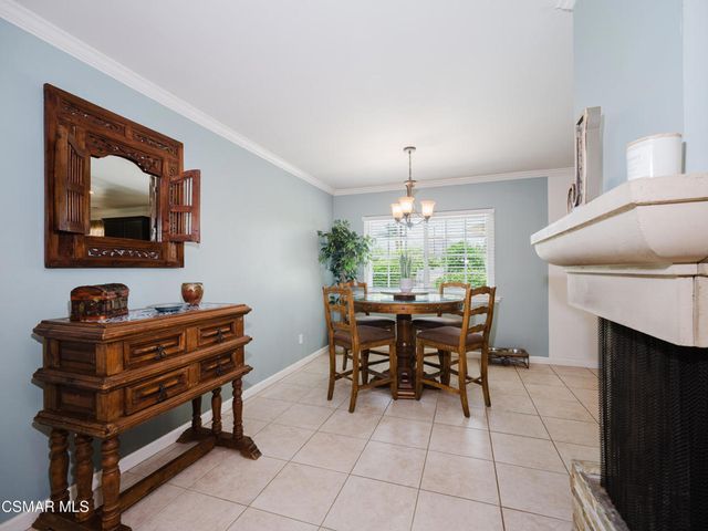 582 El Lado Drive, Simi Valley, CA 93065