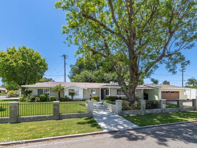 582 El Lado Drive, Simi Valley, CA 93065