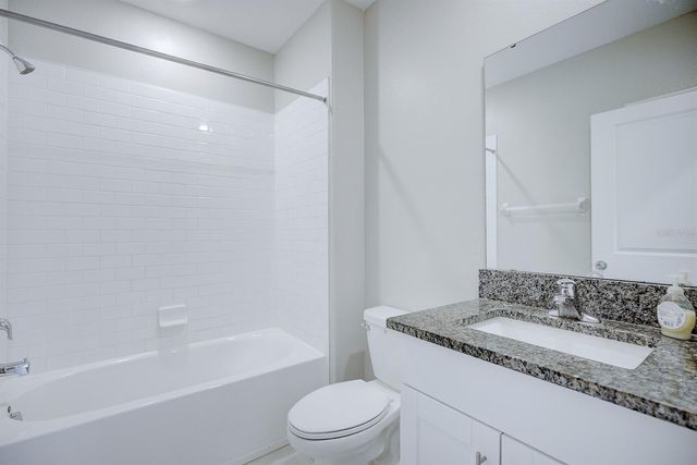 2139 OLD MINING ROAD, Lakeland, FL 33801