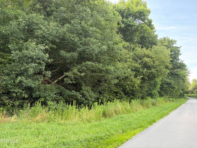 848 Fairview Road, Hampton, TN 37658