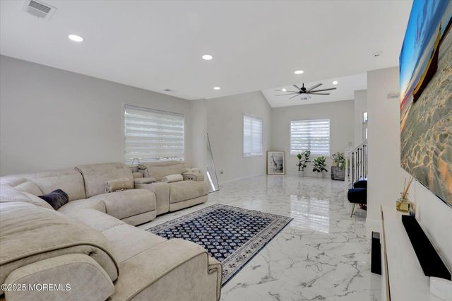 75 Winthrop Road 75D, Monroe, NJ 08831