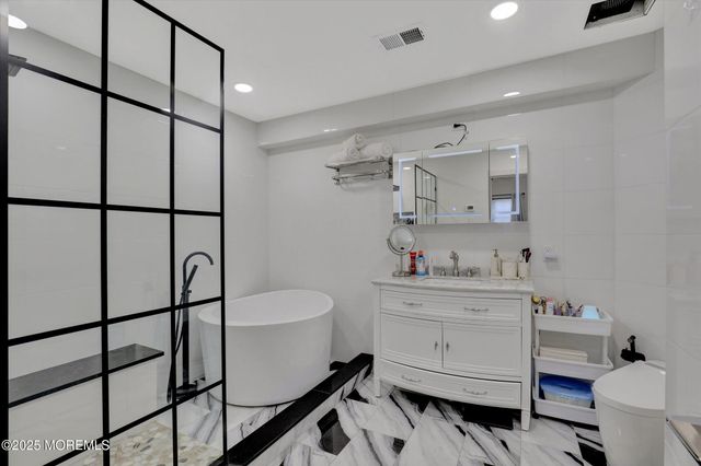 75 Winthrop Road 75D, Monroe, NJ 08831