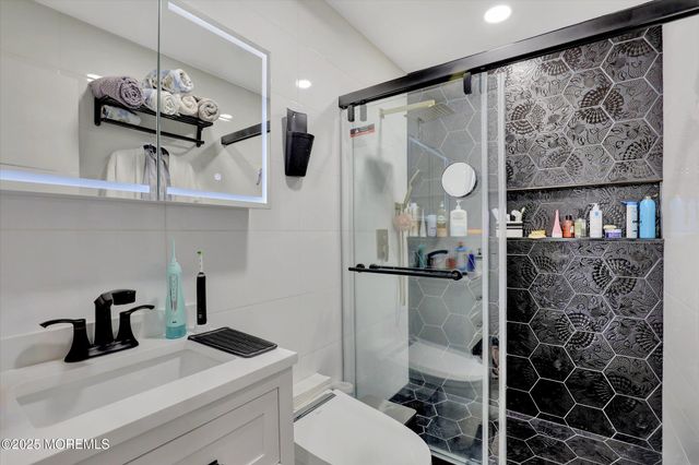 75 Winthrop Road 75D, Monroe, NJ 08831