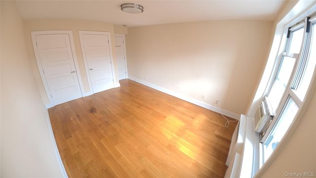14220 Franklin Avenue 7F, Flushing, NY 11355