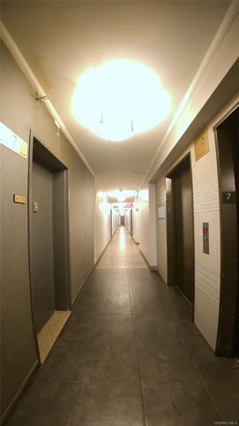 14220 Franklin Avenue 7F, Flushing, NY 11355