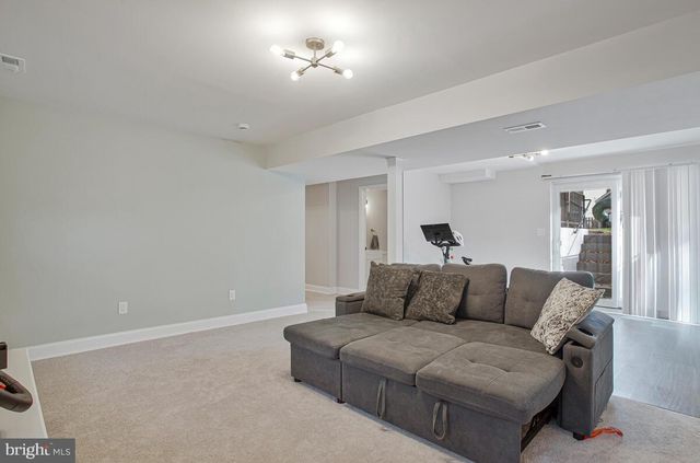 267 LAKE RIVIERA RD, Pasadena, MD 21122