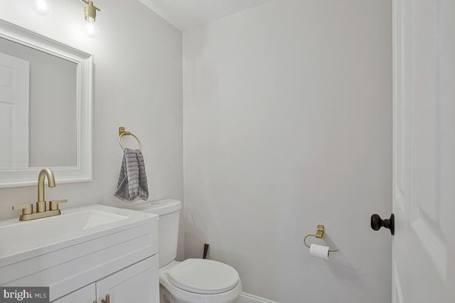 267 LAKE RIVIERA RD, Pasadena, MD 21122