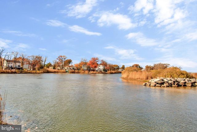 267 LAKE RIVIERA RD, Pasadena, MD 21122