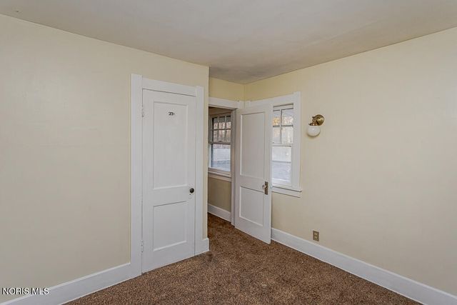 855 Brighton Avenue, Toledo, OH 43609