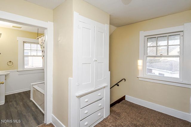 855 Brighton Avenue, Toledo, OH 43609