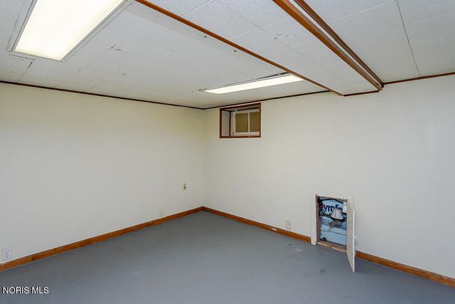 855 Brighton Avenue, Toledo, OH 43609