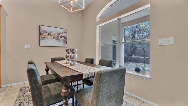 12008 Persimmon Avenue NE, Albuquerque, NM 87111