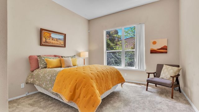 12008 Persimmon Avenue NE, Albuquerque, NM 87111