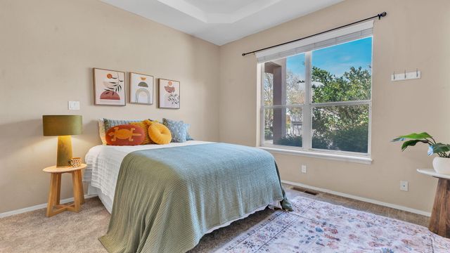 12008 Persimmon Avenue NE, Albuquerque, NM 87111