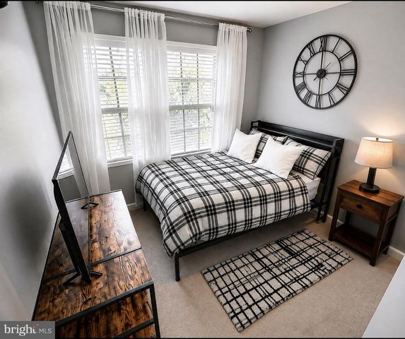 95 COLONIAL DR, Hanover, PA 17331