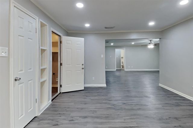 3302 Long Shadows Street, Spring, TX 77380