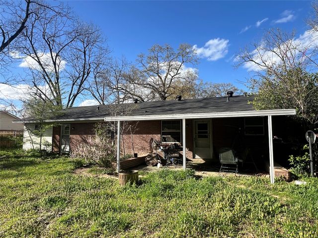 117 Nuss Drive, Mineola, TX 75773