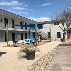 7304 Twin Crest DR 105, Austin, TX 78752