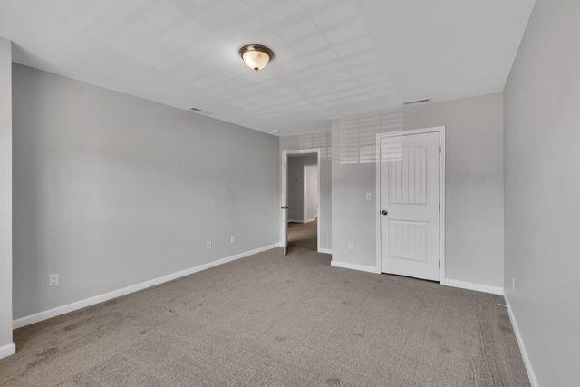 1605 Villa Cir, Lebanon, TN 37090