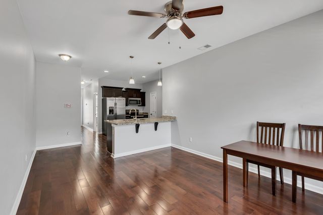 1605 Villa Cir, Lebanon, TN 37090