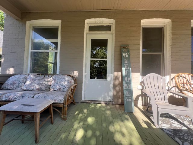 1036 E WASHINGTON Avenue, Council Bluffs, IA 51503