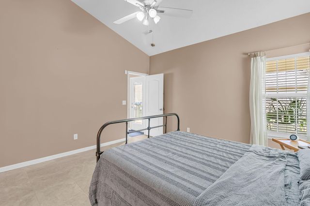 104 Savannah River Drive, Summerville, SC 29485