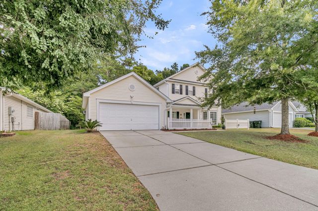 104 Savannah River Drive, Summerville, SC 29485
